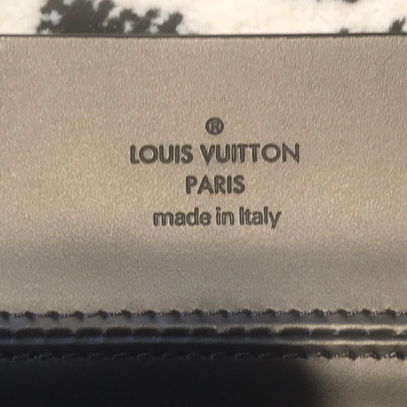 Black leather stunning wide belt! Over anything!! - Picture 7 of 8